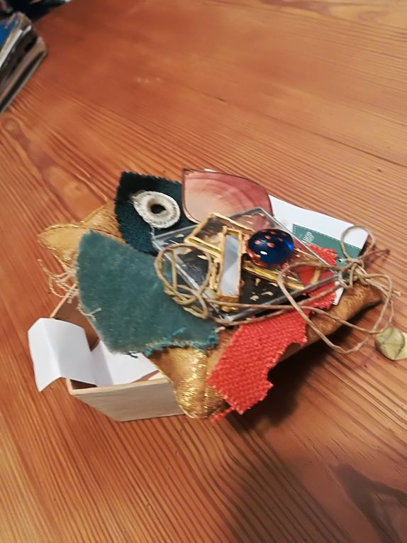 Voici quelques exemples réalisé par les stagiaires au cours d'une formation pour acquérir cette pédagogie et cet apprentissage ludique